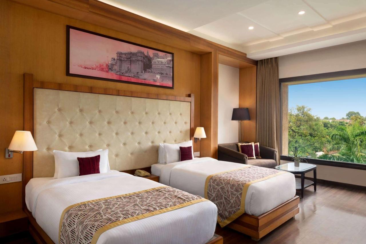 Ramada By Wyndham Varanasi Katesar Chandauli Exterior photo