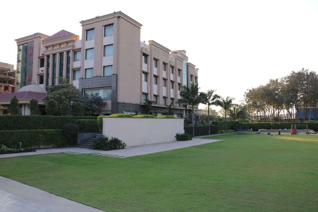 Ramada By Wyndham Varanasi Katesar Chandauli Facilities photo