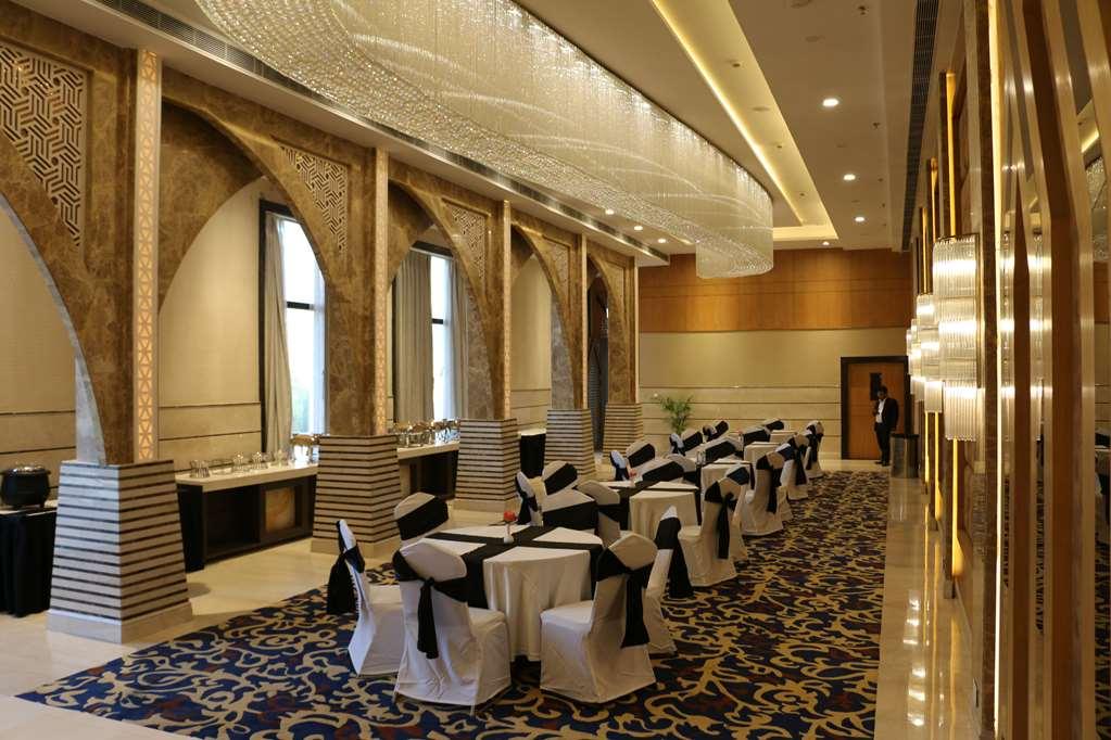 Ramada By Wyndham Varanasi Katesar Chandauli Facilities photo