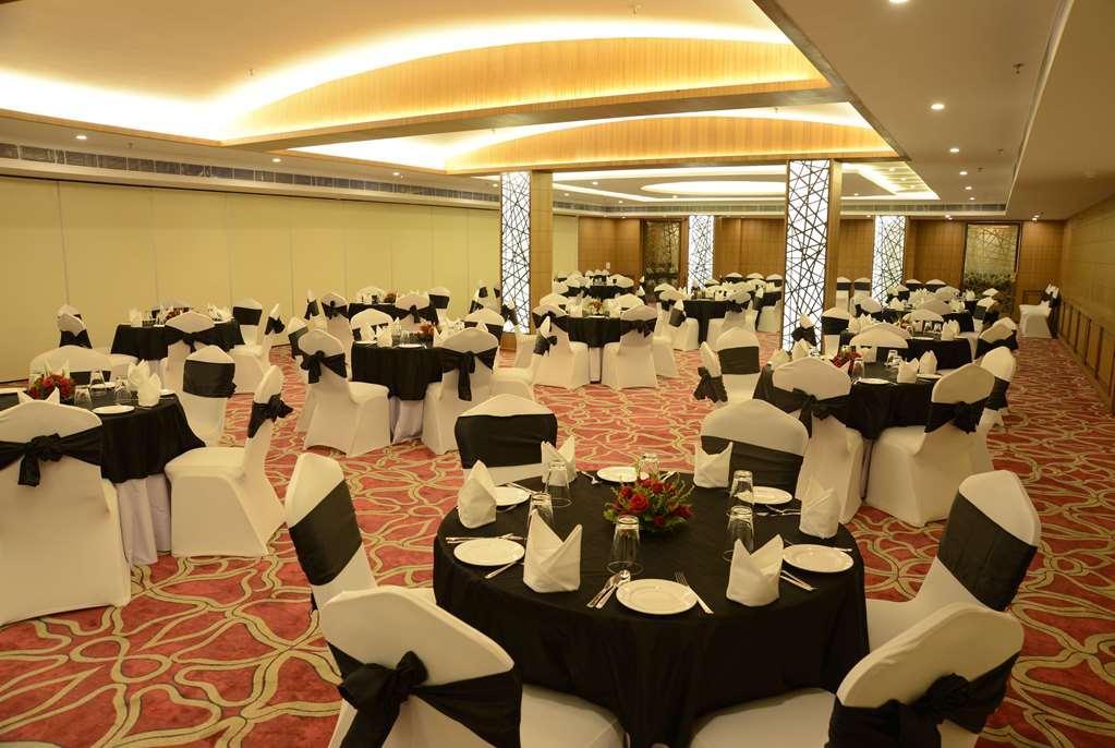 Ramada By Wyndham Varanasi Katesar Chandauli Facilities photo